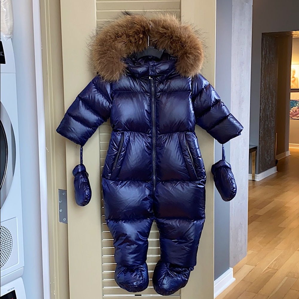Spectacular Italian Snowsuit 🔥